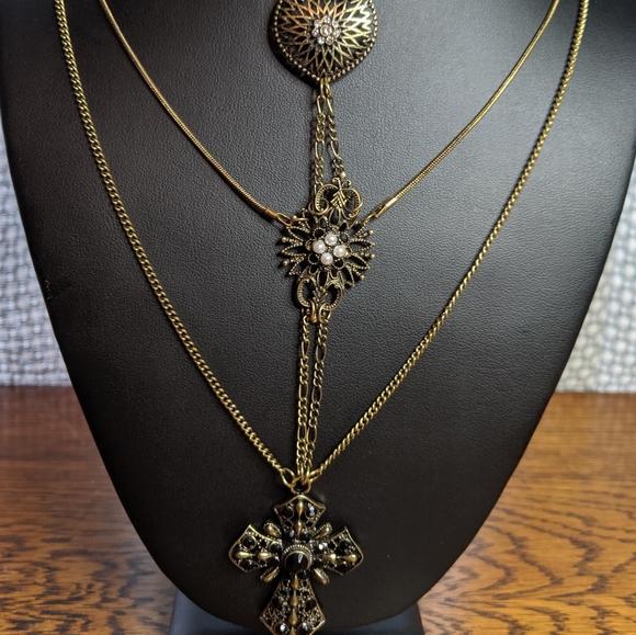 free press Jewelry - Necklace Gold Cross Pendant Free Press